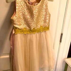 Girls formal dress size 12. Rare Editions